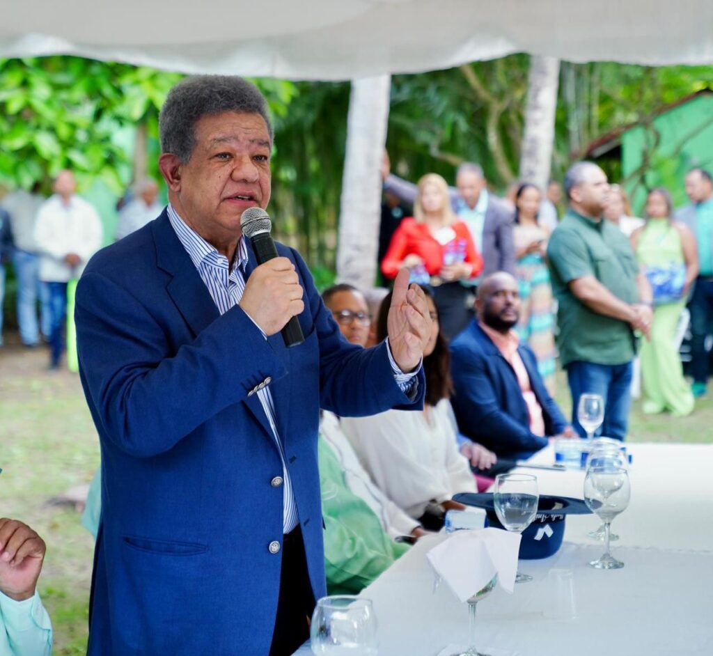 Leonel: “Lo de SENASA no fue solo corrupción y desfalco, fue una tragedia nacional”