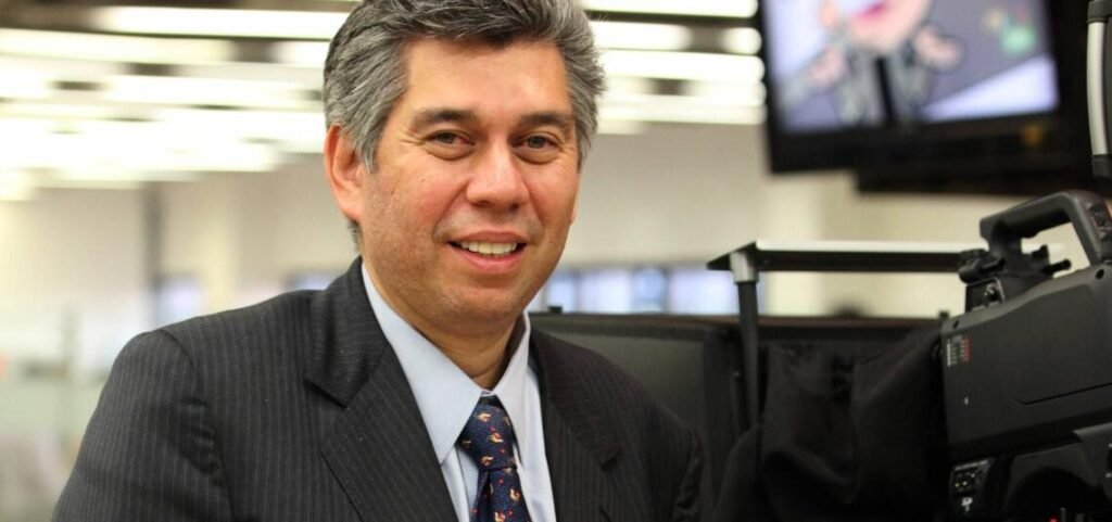 Despiden al presidente de Noticias Univision y a otro periodista; dicen iban a destapar lo de Julio Iglesias