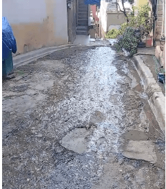 Comunitarios del sector Benigno Méndez denuncian aguas fétidas y riesgo sanitario por pozo séptico