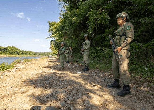 Medio Ambiente ejecuta urgente intervención de un tramo del río Haina en SDO