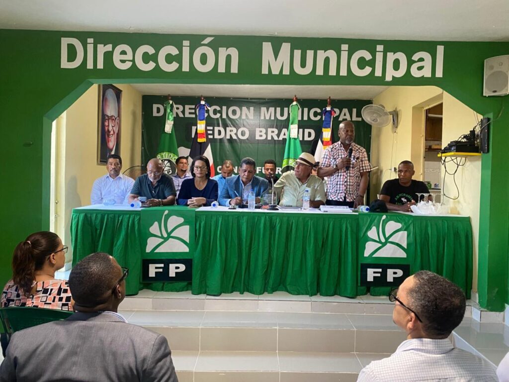 Fuerza del Pueblo realiza asambleas en Pedro Brand y Los Alcarrizos