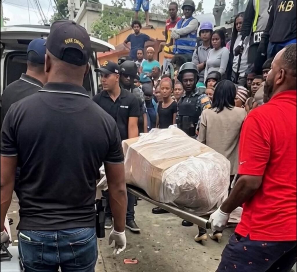 Impactante hallazgo en San Cristóbal: encuentran cadáver de mujer dentro de caja de cartón
