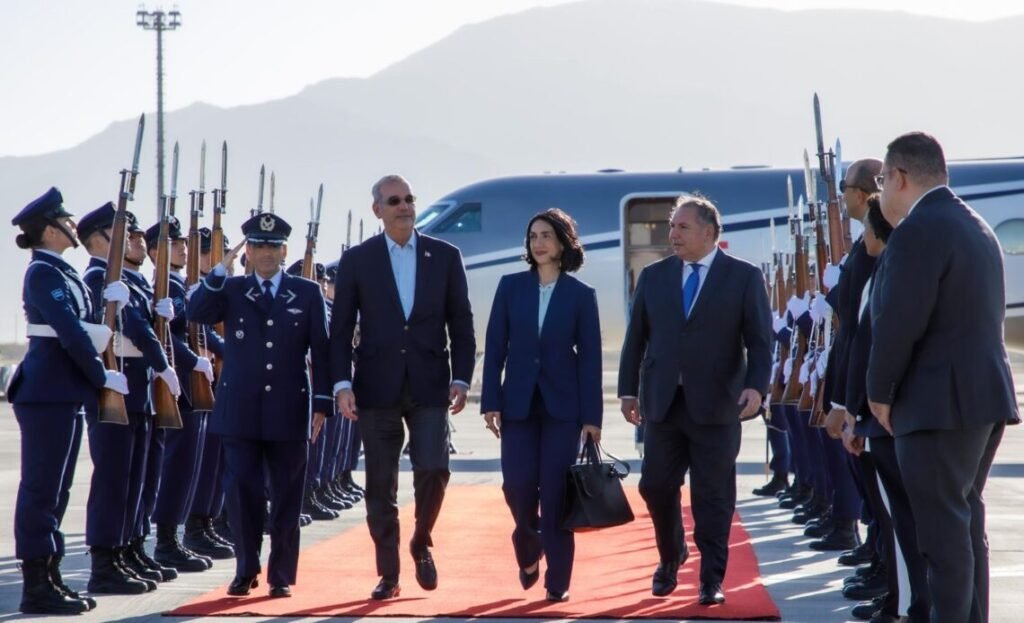 Presidente Luis Abinader llega a Chile para la investidura de José Antonio Kast