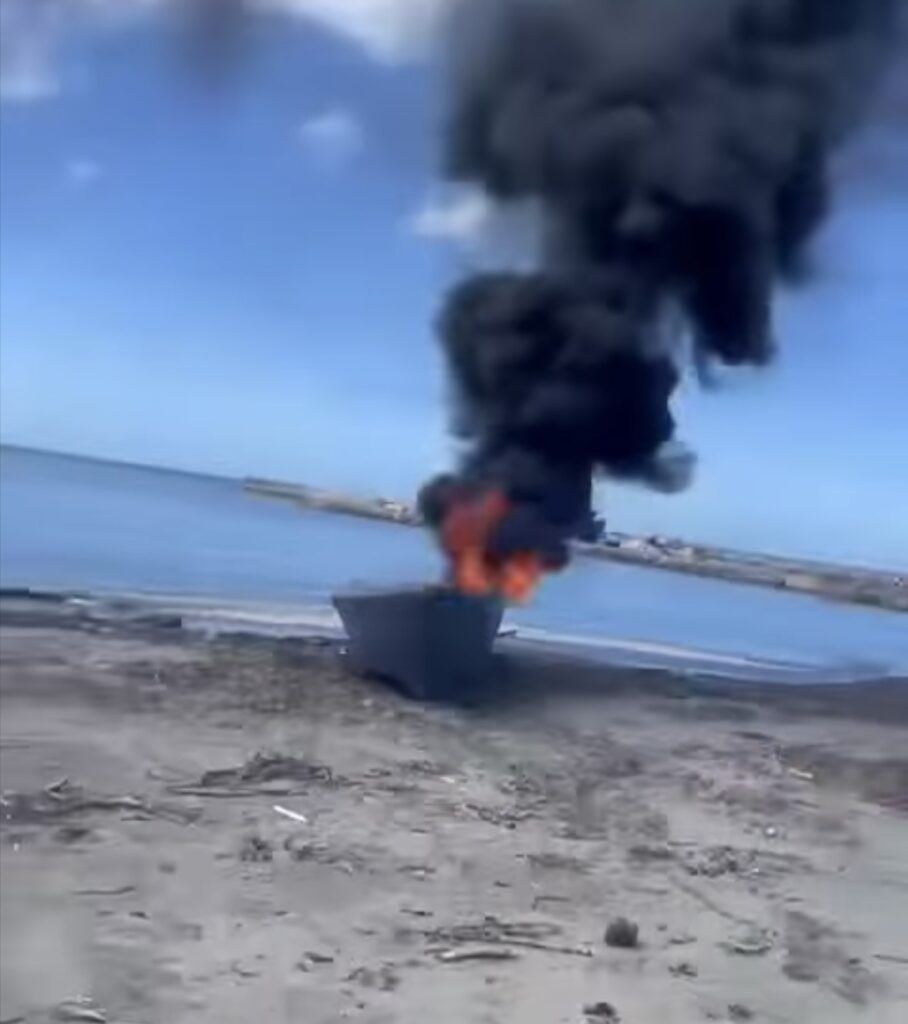 Autoridades destruyen embarcación utilizada en intento de viaje ilegal hacia Puerto Rico