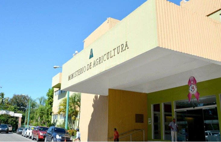 Renuncias masivas en Agricultura; siete funcionarios dimiten de sus ocupaciones