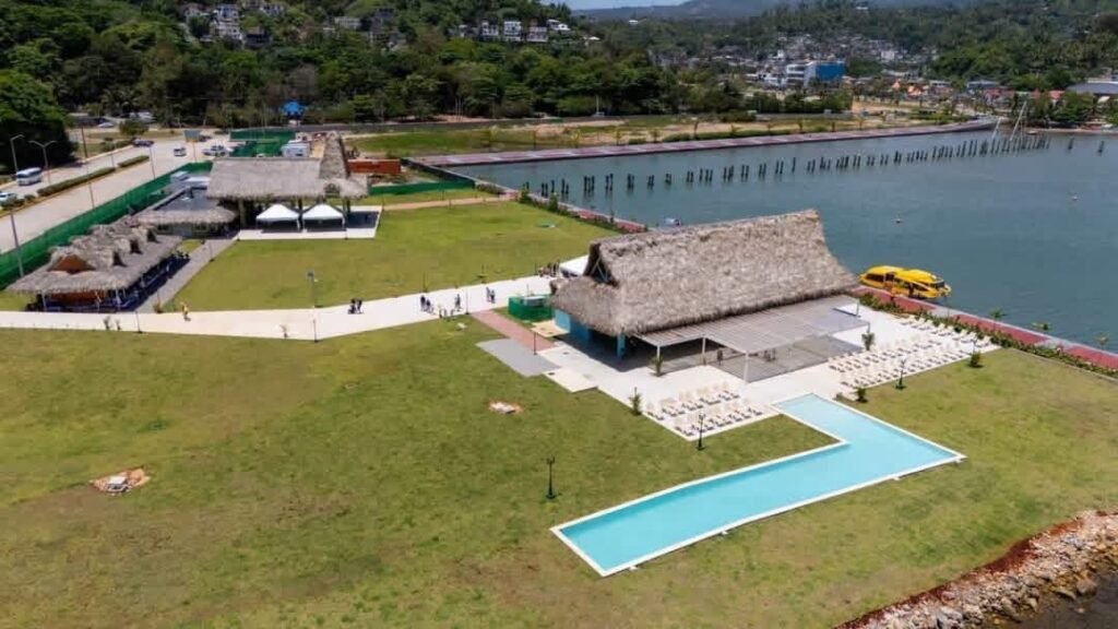Samaná Bayport inicia operaciones con altas expectativas, pero surgen cuestionamientos por primera etapa