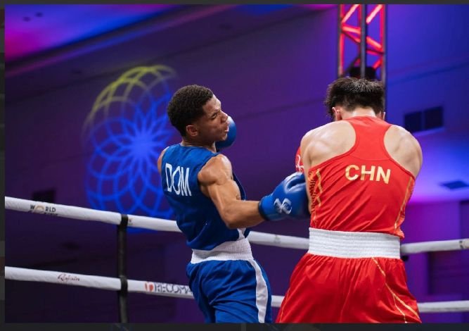 Dominicano Miguel Encarnación gana en Copa Mundial de Boxeo