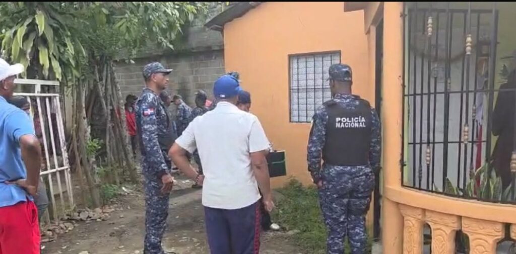 Encuentran mujer muerta dentro de su vivienda en Villa Altagracia
