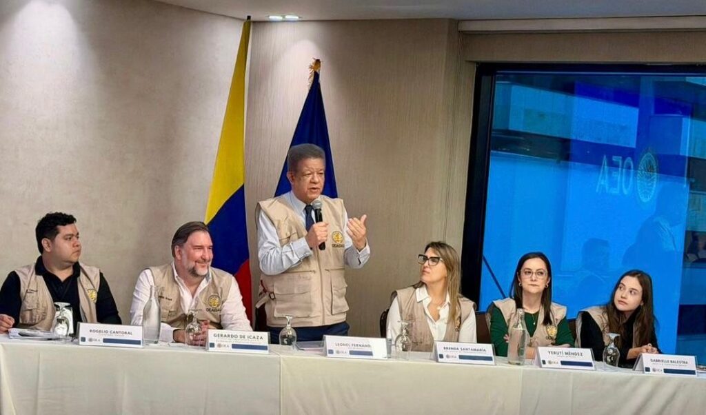 Leonel Fernández Lidera Misión de Observación Electoral de la OEA en Colombia, Consolidando su Trayectoria Internacional