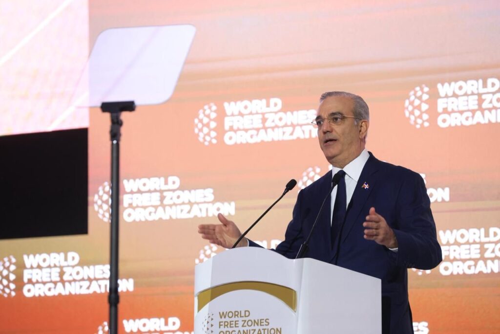 Presidente Abinader presenta a República Dominicana como una de las mejores decisiones de inversión del hemisferio en Congreso Mundial de Zonas Francas