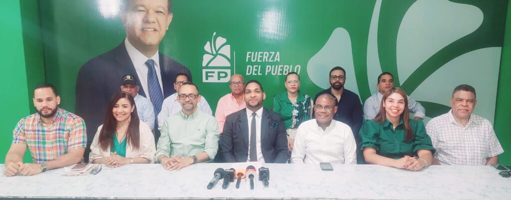 Fuerza del Pueblo denuncia abandono en las obras del Parque de la Mujer y aceras de la Basílica de Higüey por parte del Gobierno