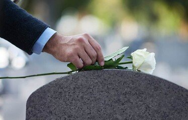 “Migrar también es un duelo»: dominicana en NJ visibiliza las heridas emocionales que cargan quienes dejan su país