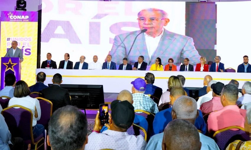 Danilo: “El PRM no gana ni llevando al Papa de candidato”