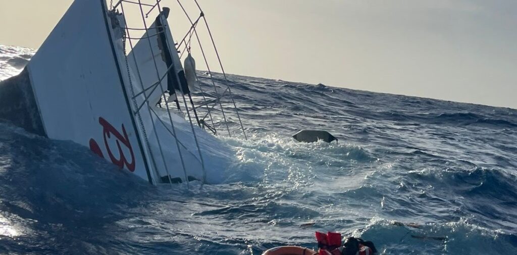 ¡De película! Armada Dominicana rescata náufragos que salieron de Islas Turcas y Caicos