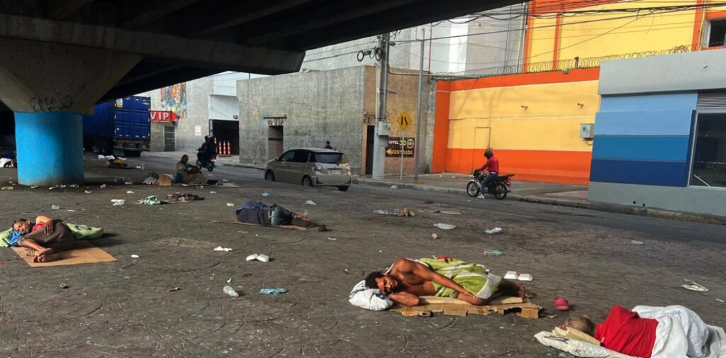 El mapa invisible de la miseria: donde habita el olvido en el Gran Santo Domingo