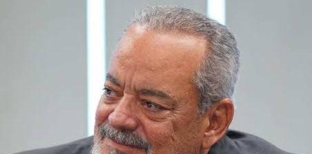 Abinader sustituye a Alfonso Rodríguez como cónsul en Los Ángeles