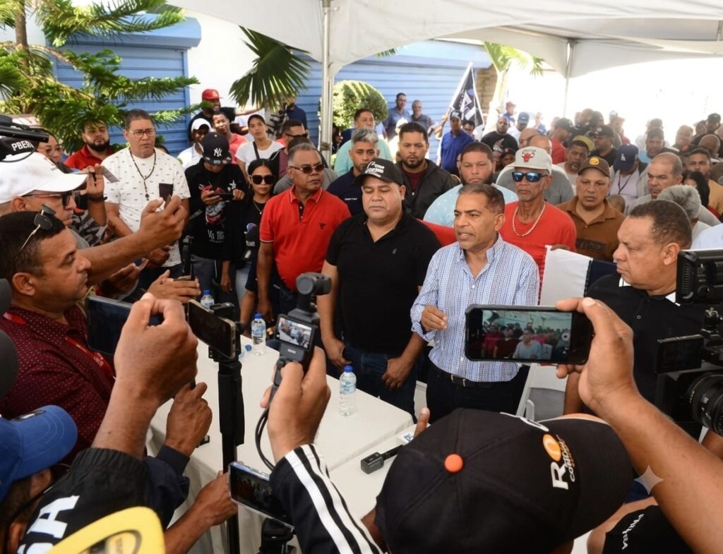 CNTT destaca impacto positivo de paso a desnivel Luperón con 27 de Febrero