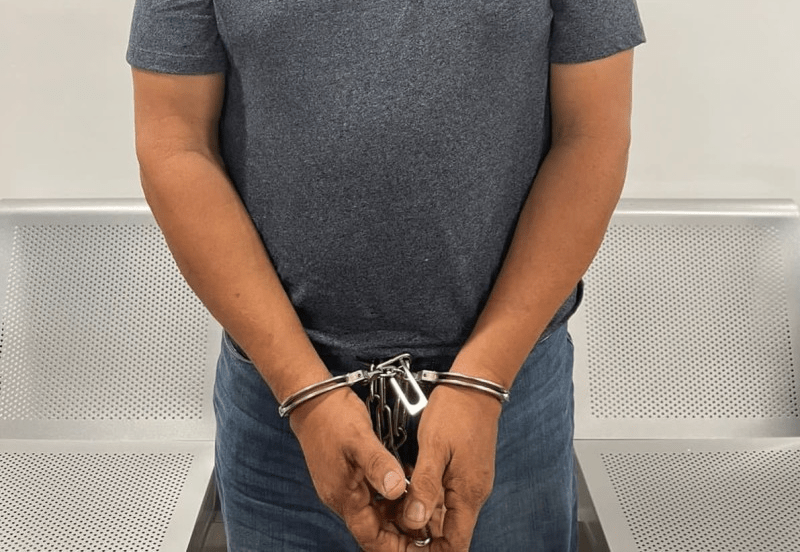 FLORIDA: Arrestan dominicano era buscado por tráfico armas