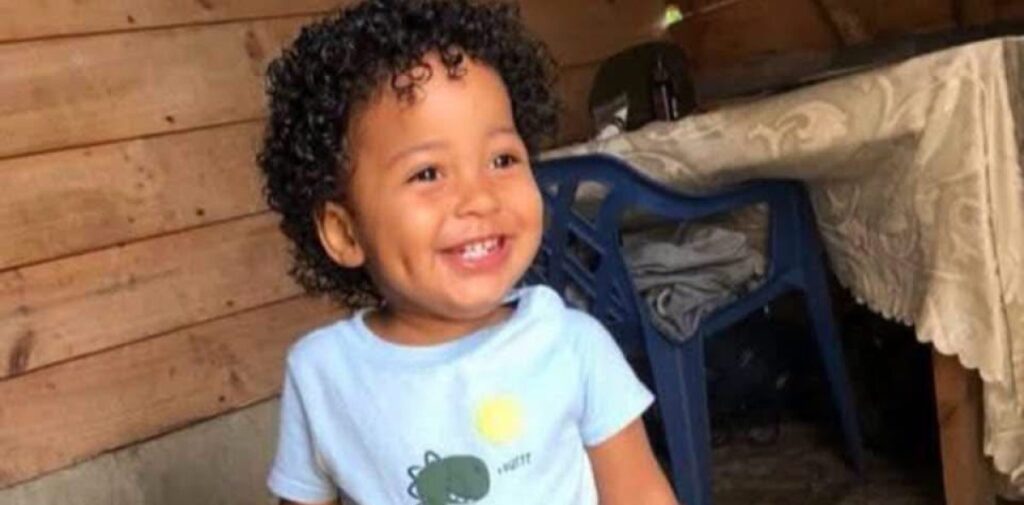 Niño de 2 años muere tras ser atropellado por otro menor
