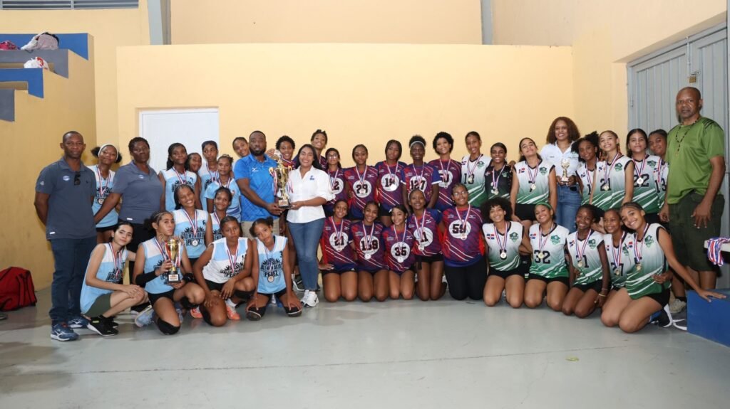 Leyvi Bautista impulsa 2do Festival Internacional de Voleibol Santo Domingo Oeste 2026