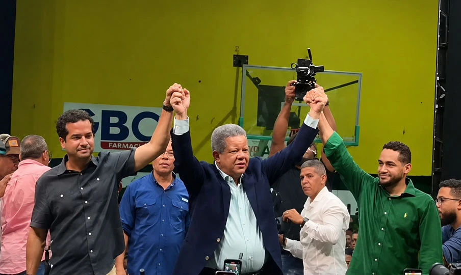Fuerza del Pueblo moviliza a más de 4,000 jóvenes en respaldo a Leonel Fernández
