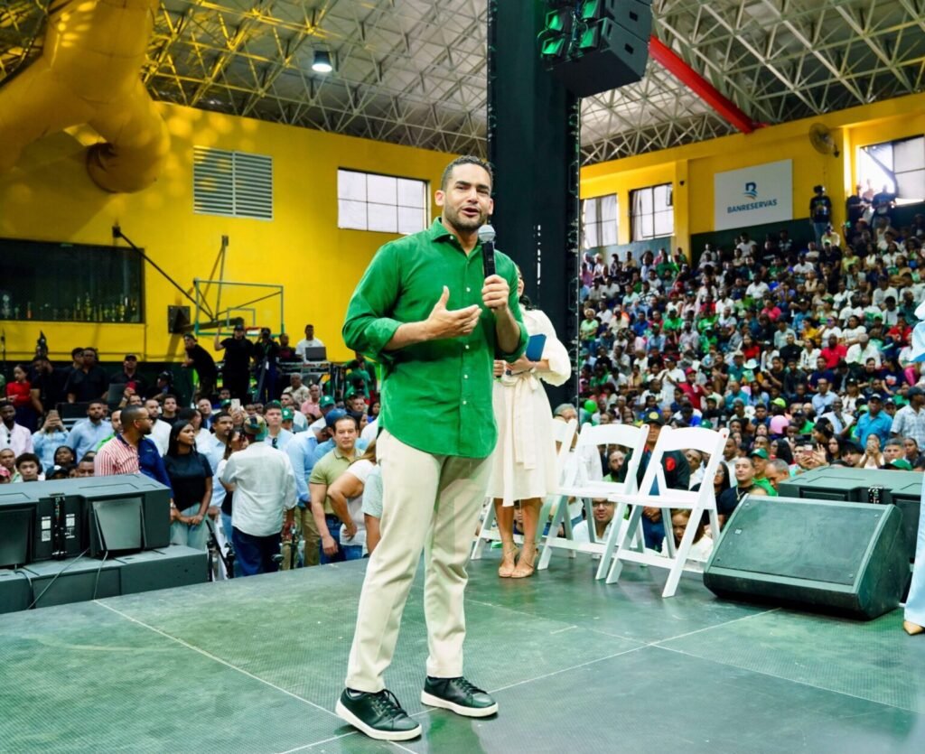 Lenin Campos: “La política sí sirve cuando se usa para servir”, alcalde de Las Guáranas por la FP