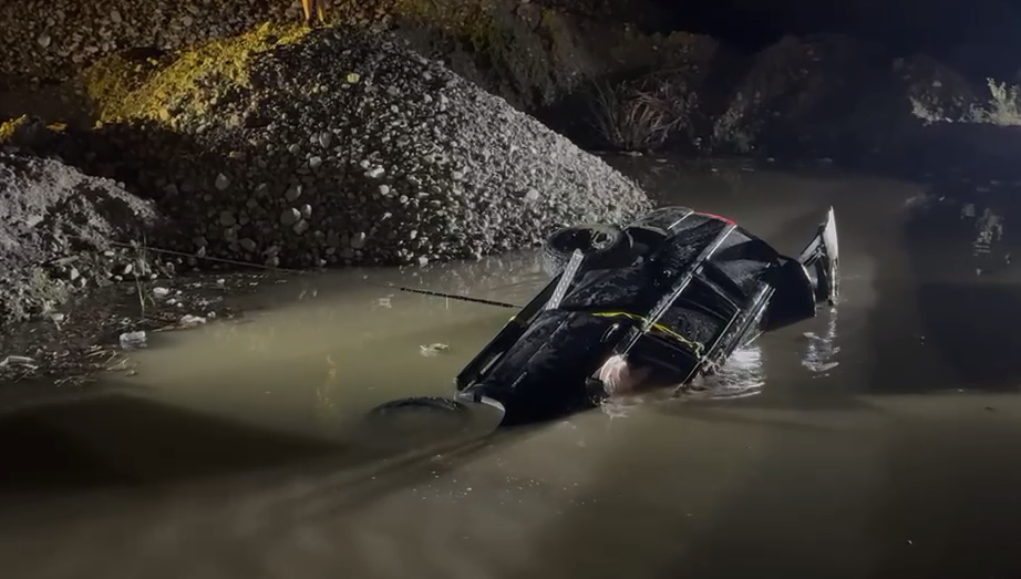 Cuatro personas mueren tras caer una yipeta a un río en Baní