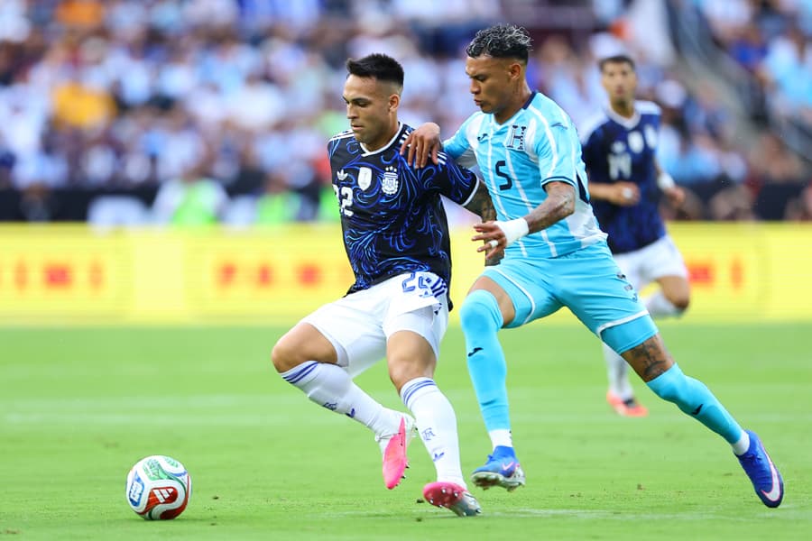 Francia y Argentina cumplen con favoritismo Copa de la FIFA