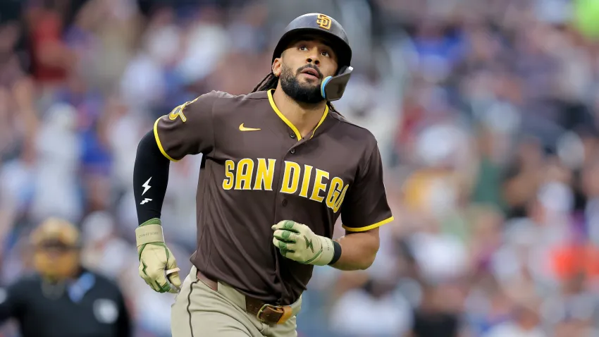 Fernando Tatis Jr. la saca dos veces y le roba un grand slam a Francisco Lindor