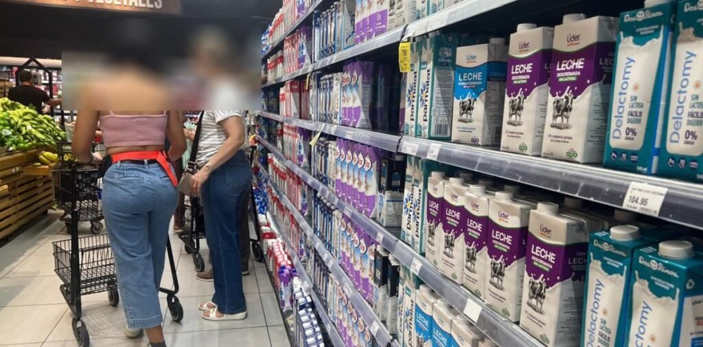 Costo de los servicios y la comida ahoga a millones de trabajadores en RD