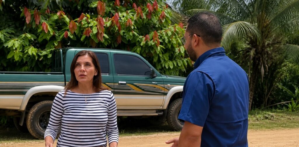 ¿Qué hacía la embajadora de Estados Unidos en Nagua el fin de semana?