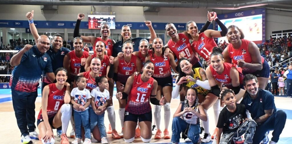 Brayelin, Gaila y Camila brillan en triunfo Reinas del Caribe