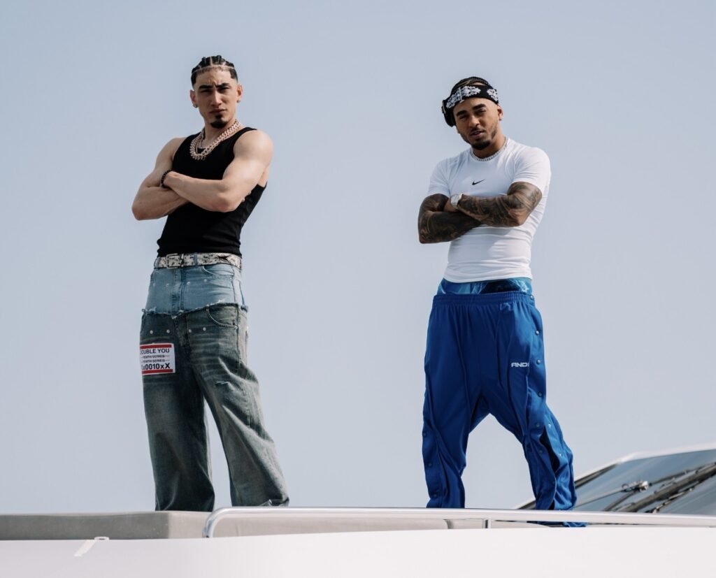Ozuna y Omar Courtz encienden el verano con “ZIZI”