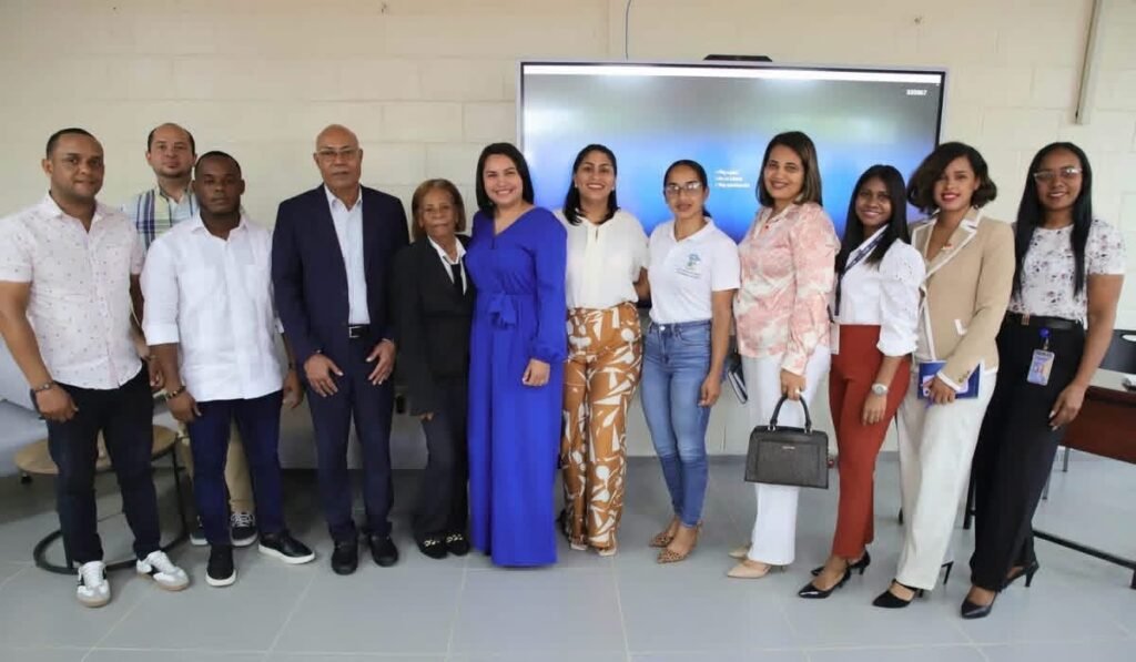 UASD Centro Nagua se suma a Feria de Emprendimiento para impulsar a jóvenes de María Trinidad Sánchez