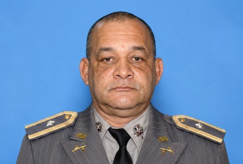 Corte mantiene prisión coronel PN acusado de venta de armas