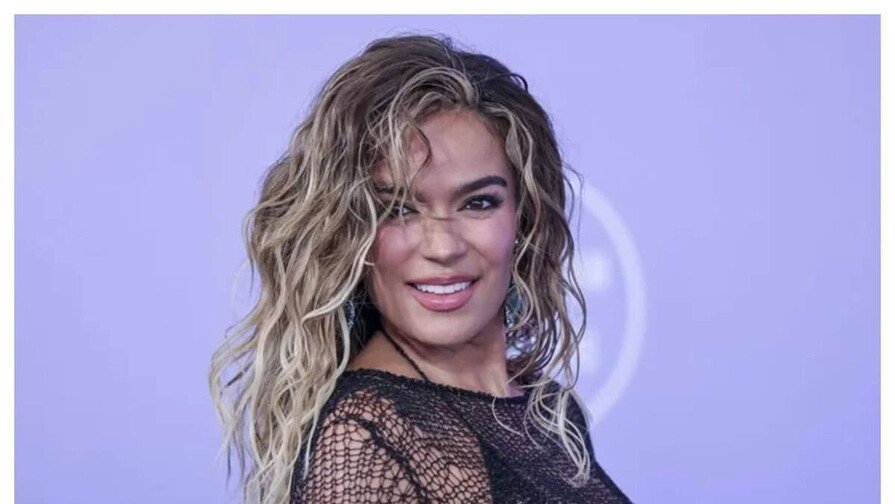 Nuevo álbum de Karol G tendrá colaboraciones con Bruno Mars, Drake, Judeline y Rusowsky