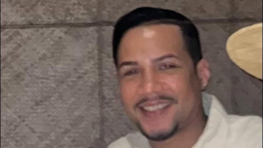 El dominicano Carlos Penzo habría conocido a su presunto asesino en redes sociales