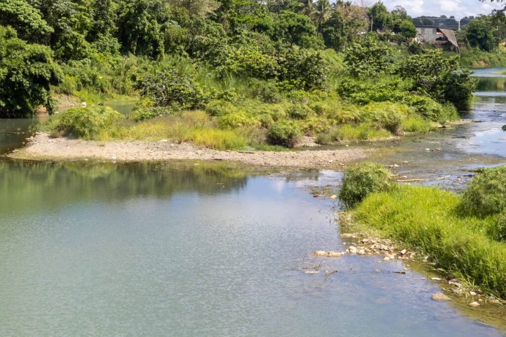 El río Haina pierde caudal ante la sequía que afecta al Gran Santo Domingo