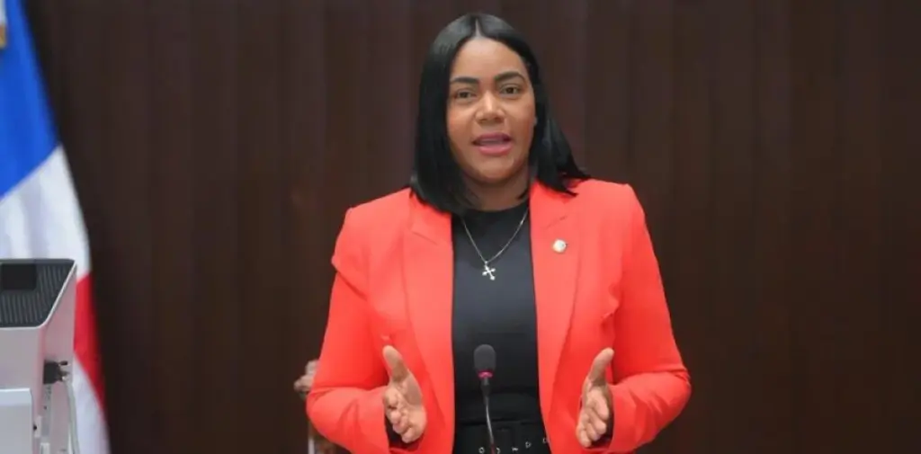 Diputada del PRM aspira a dirigir la Alcaldía de Santo Domingo Oeste