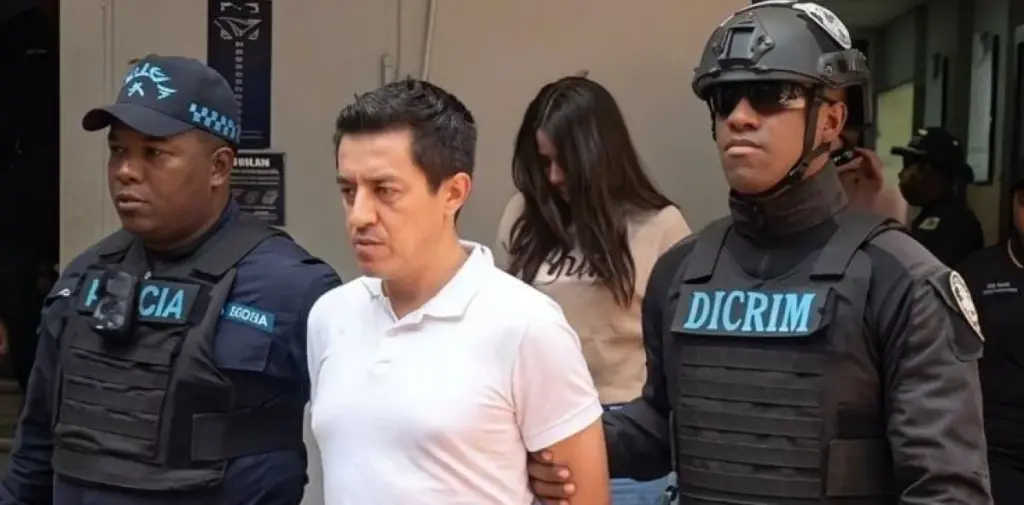 Policía apresa a tres colombianos señalados por sedar víctimas para despojarlas de sus pertenencias