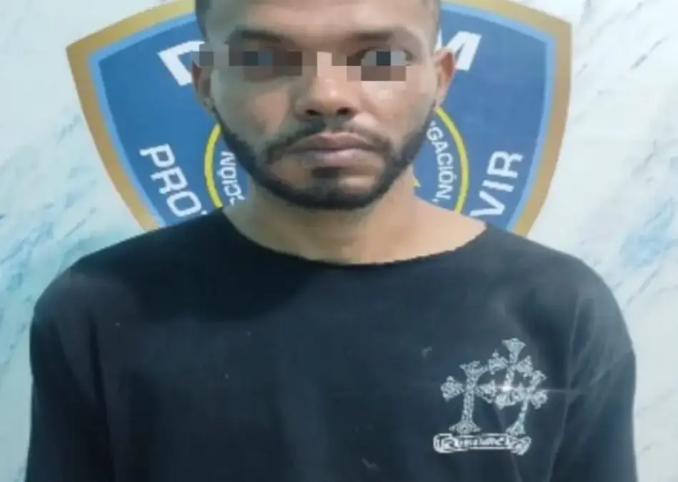 Policía apresa e identifica a presunto responsable de doble homicidio en Lotes y Servicios