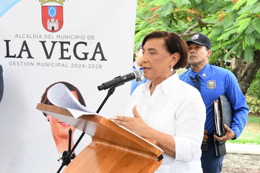 Alcaldesa Amparo Custodio lanza nuevo sistema de recolección de desechos sólidos con inversión superior a los 34 millones de pesos