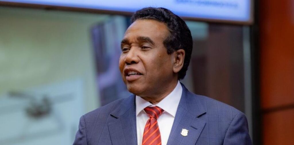 Félix Bautista propone eliminar método D’Hondt para distribuir diputados, regidores y vocales