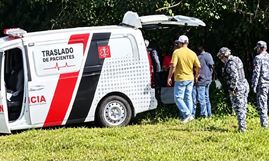 Hallan sin vida a mujer haitiana en Cabrera; su hija fue encontrada viva dentro de un saco