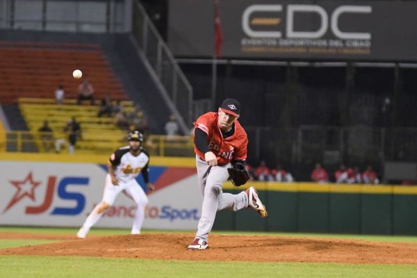 Licey, Escogido y Toros salen victoriosos en béisbol de la RD