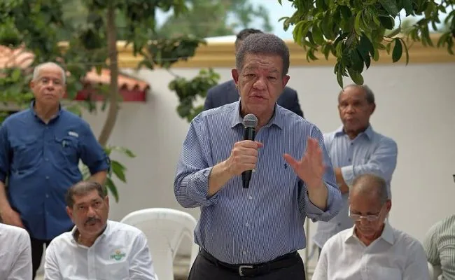 “Los dominicanos tenemos que unificarnos ante los desafíos del DR-CAFTA», afirma Leonel Fernández