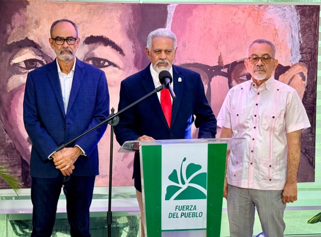 FP opina una crisis amenaza a productores avícolas de RD